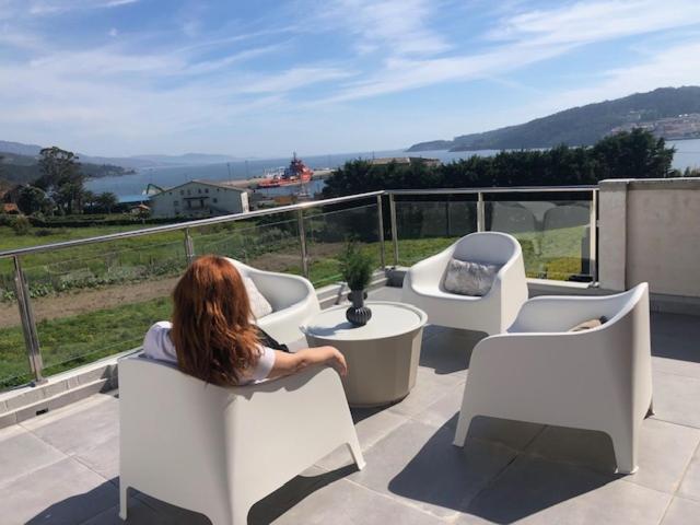 A Neida Casa Con Terraza Con Vistas Al Mar Cee Exterior foto